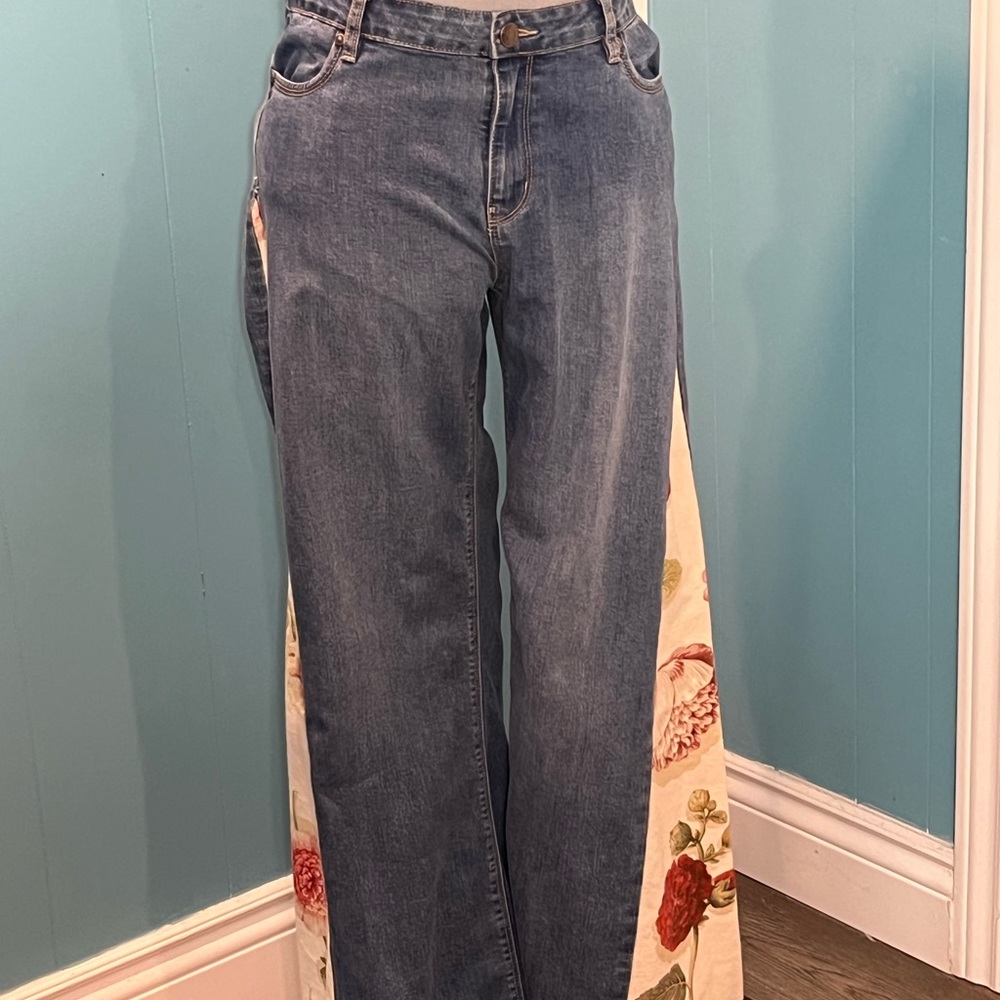 Upcycled - Buffalo David Bitton Blue Jeans with Floral Panels